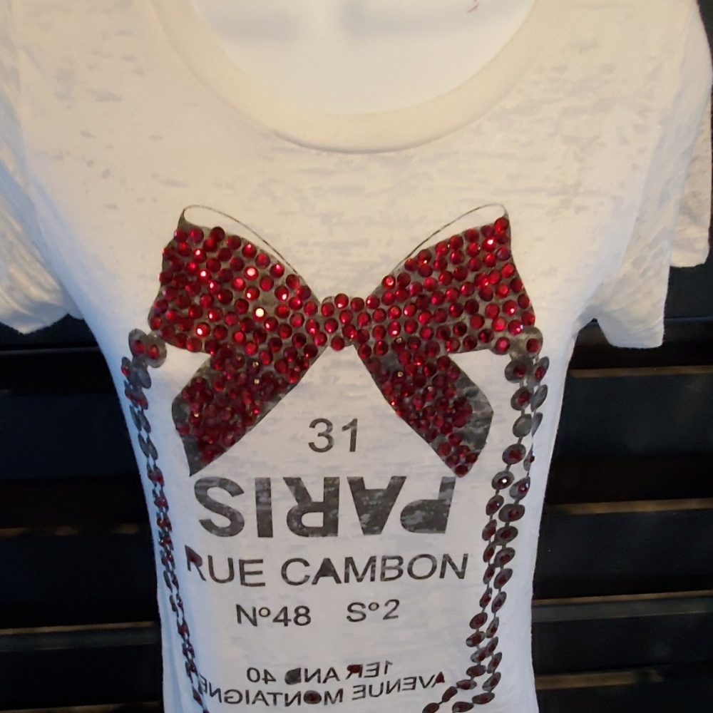 PARIS TSHIRT.                #026